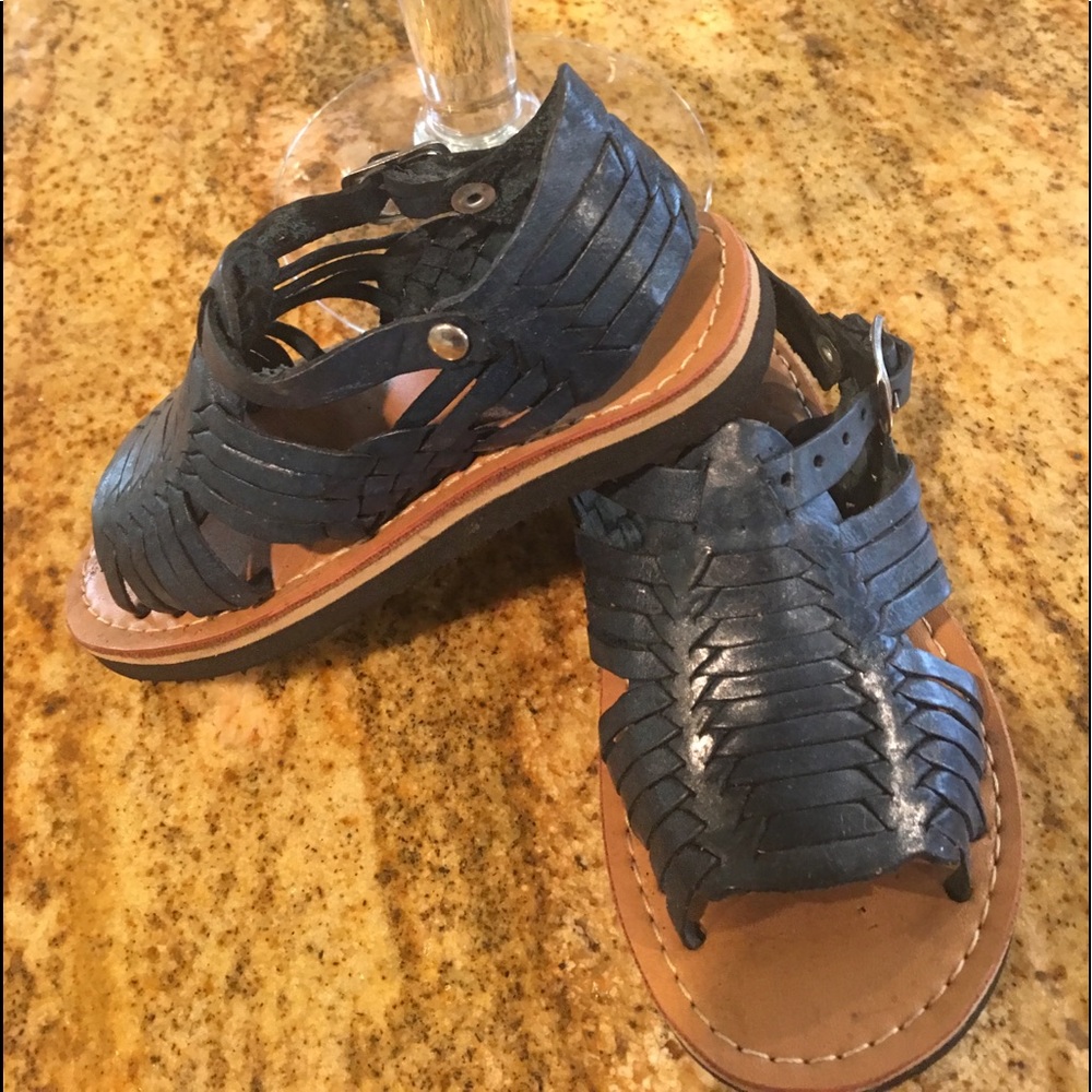 Mexican huaraches all leather new, no brand,SOLD